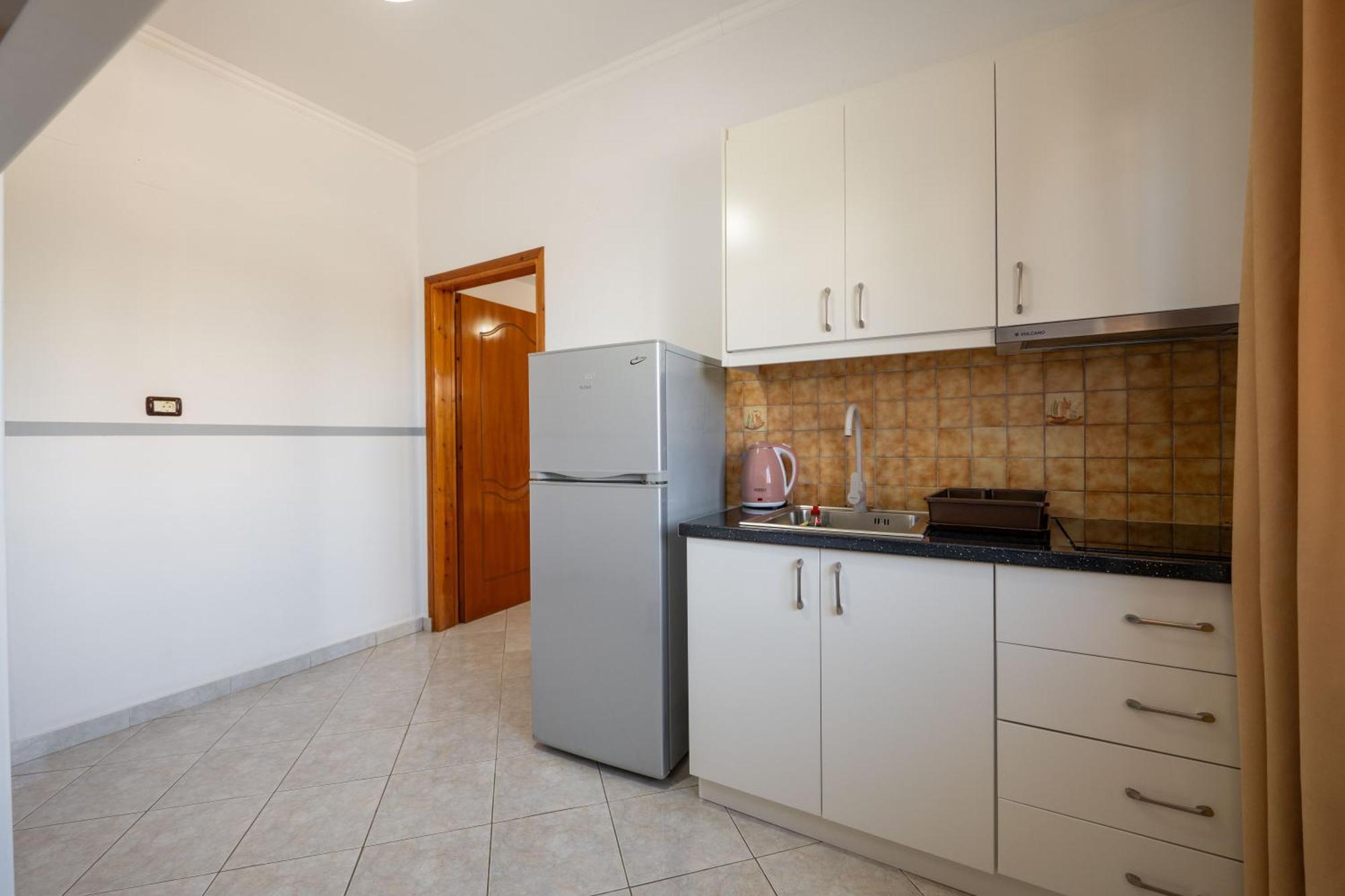Apartments Mario Εξαμίλιο Εξωτερικό φωτογραφία