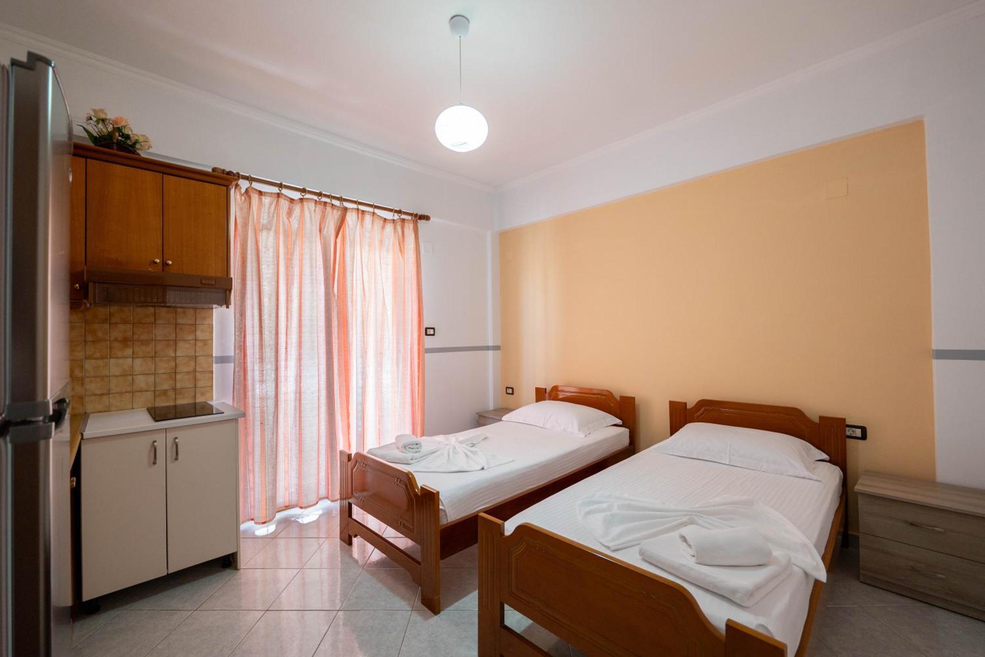 Apartments Mario Εξαμίλιο Εξωτερικό φωτογραφία