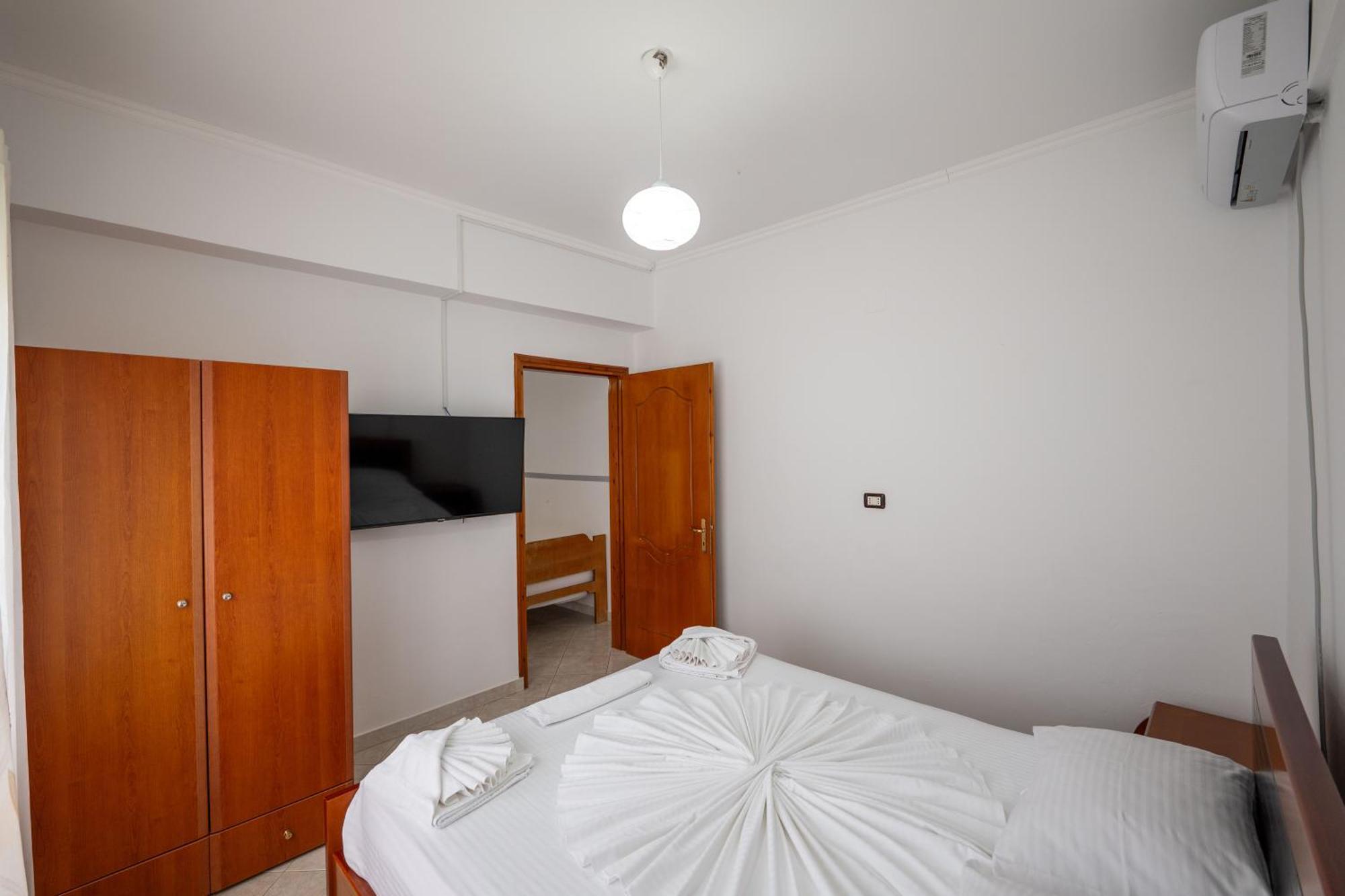 Apartments Mario Εξαμίλιο Εξωτερικό φωτογραφία