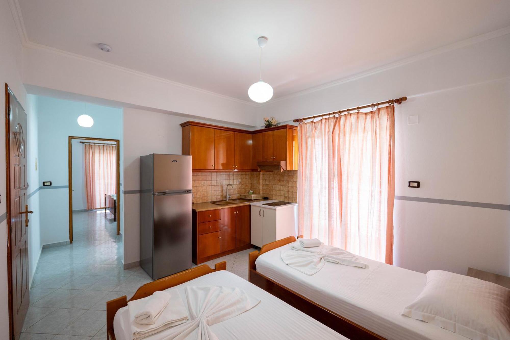 Apartments Mario Εξαμίλιο Εξωτερικό φωτογραφία